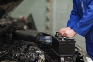 Remplacer une batterie de voiture 